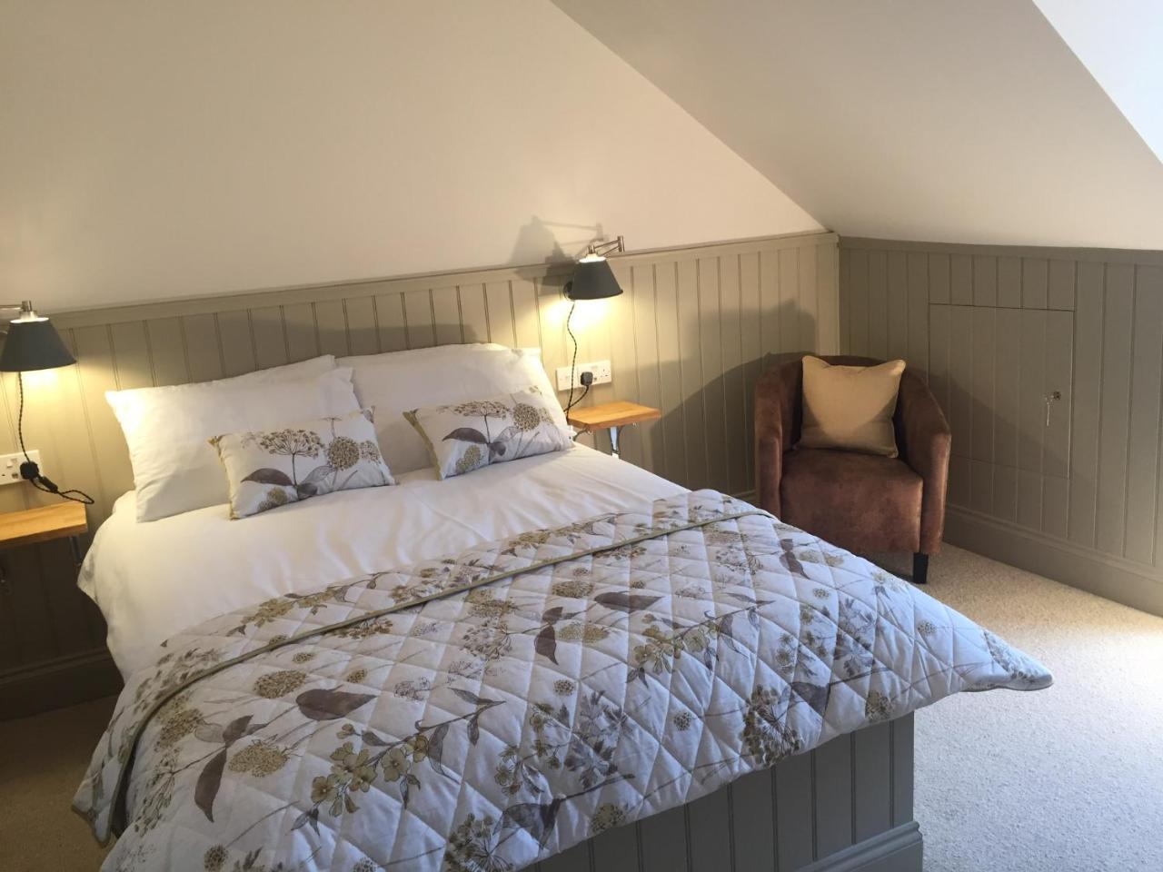 Irvine One Bedroom Apartment エクステリア 写真